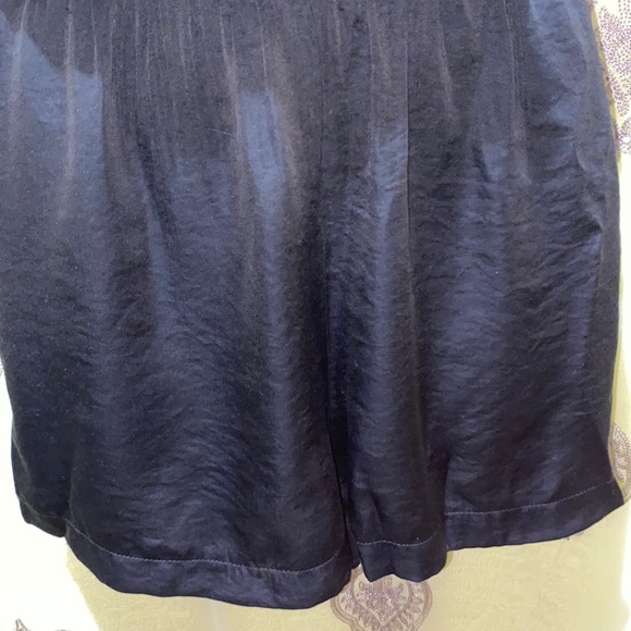 A 3+1 BLACK POLYESTER ROMPER SZ LAPELS COLLAR CRISSCROSS BODICE V-NECK - Picture 4 of 12